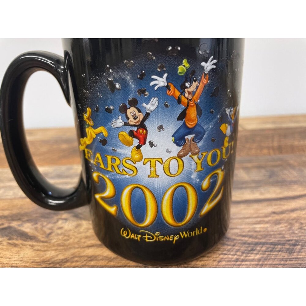Vintage Walt Disney World Ears To You 2002 Black Ceramic Coffee Mug Souvenir - Picture 2 of 4